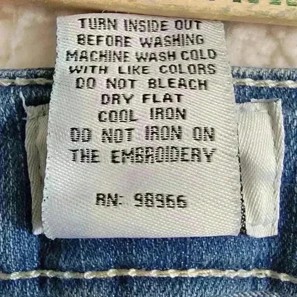 Monroe & Main Jeans Womens 12 Embroidered Floral Boho Raw Hem - Picture 7 of 16